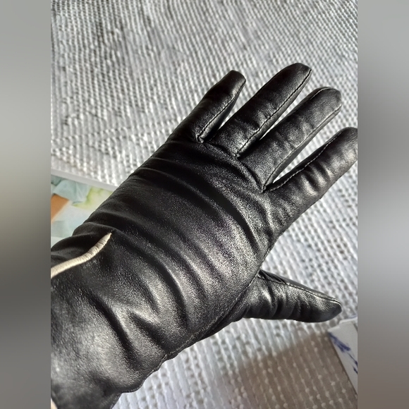 Leather gloves size 6.5 - Picture 7 of 7